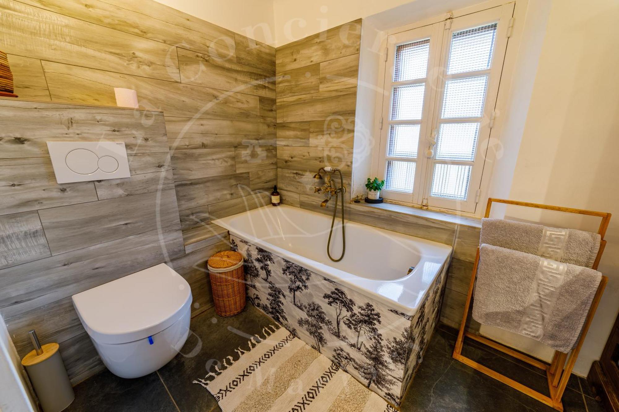 Holiday home Maison Les Borrels 2 *